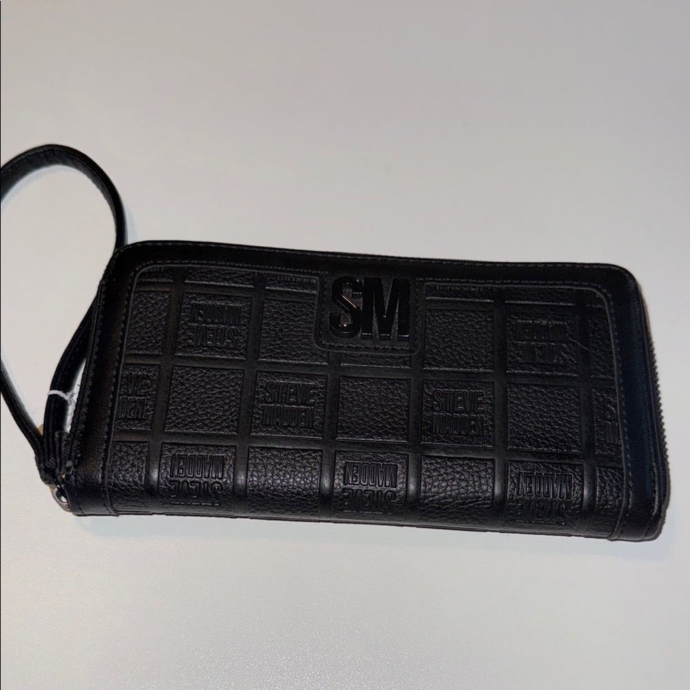 Steve Madden Black Embossed Zip Wallet Wristlet